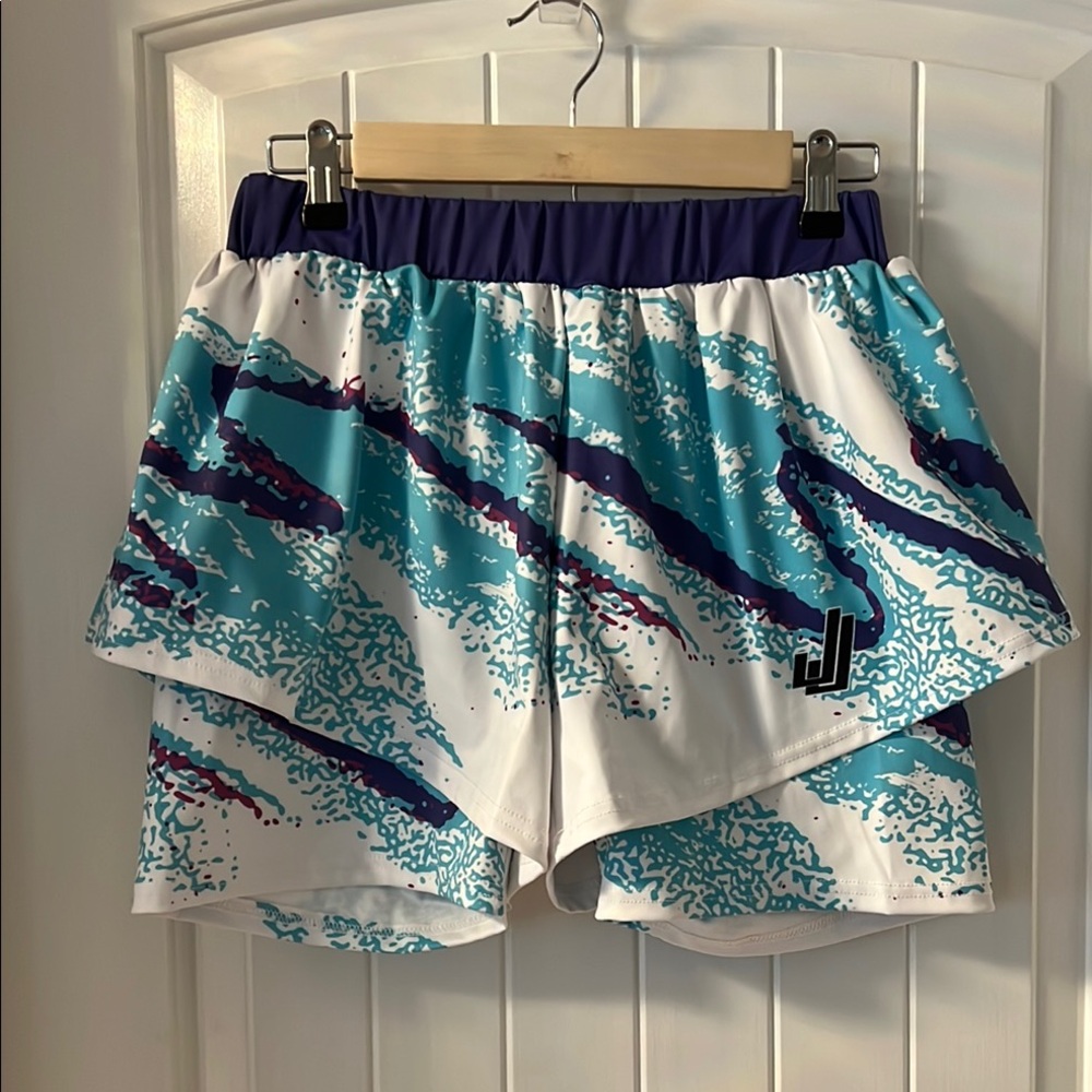 JJ Shorts The 90’s Cup Athletic Shorts - Medium
